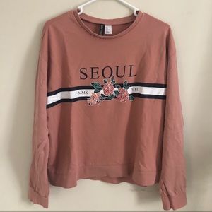 Pink/Dusty Rose H&M Graphic Long Sleeve Tee